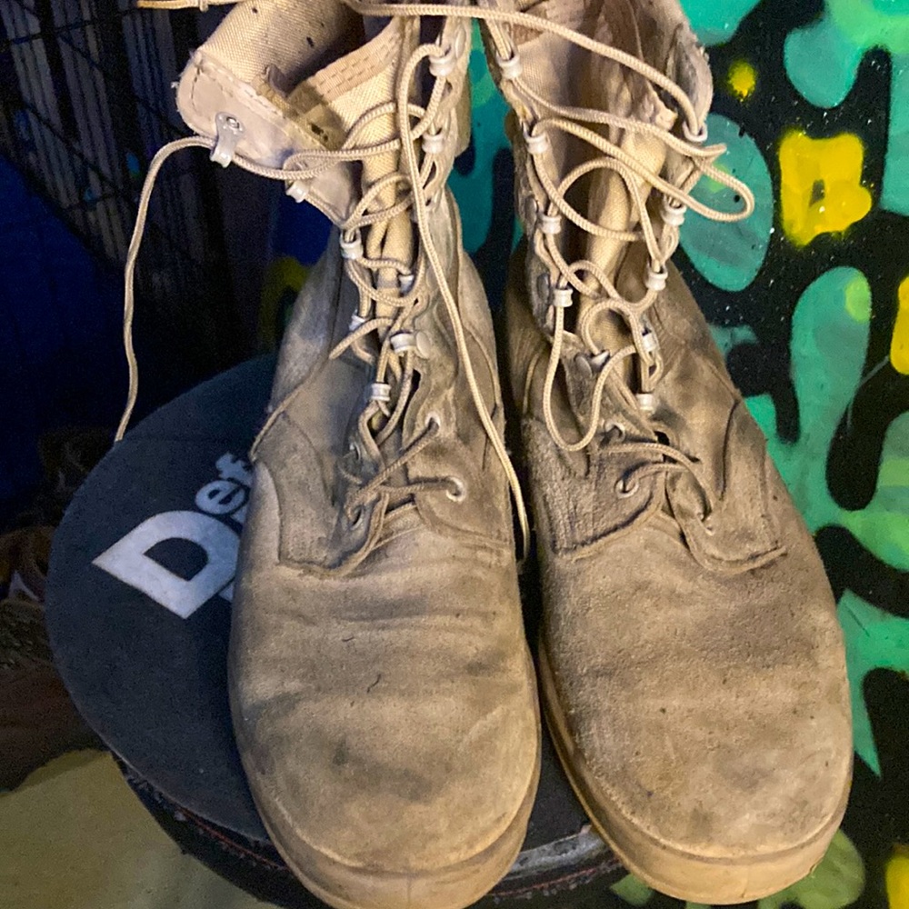 Military Desert Combat Boots sz 9W